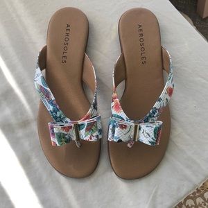 Aerosoles Cassville floral flip flops with bow